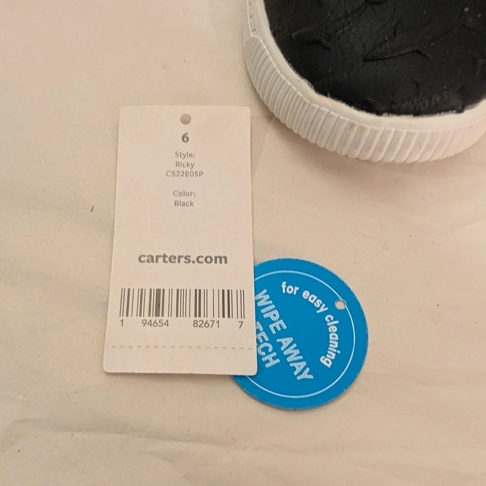 NWOT Carter's Ricky Black Shark Detail Slip-On Shoes in Size 6 (Toddler)